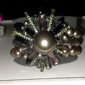 stretchy bracelet Silver beads pearls swarovski crystals. Onyx crystals& stones.